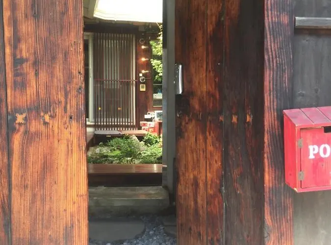 Viva La Vida - Jongno Hanok Private House